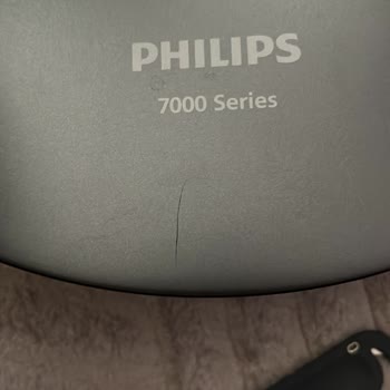 Üst Kapakta Çizik Gelen Robot Süpürge İçin Değişim Talebi