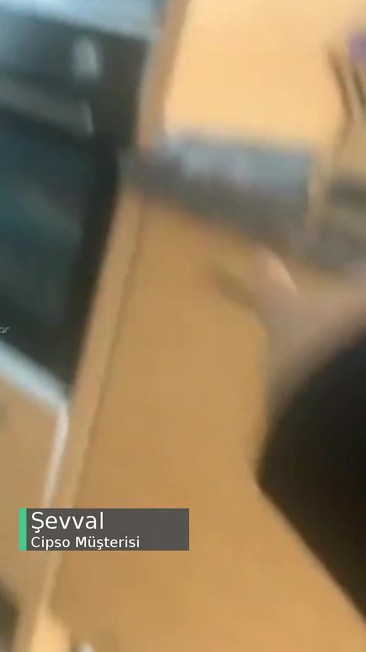 Cipso Ketçaplı Cipsten Çıkan Bir Cips videonun kapak resmi