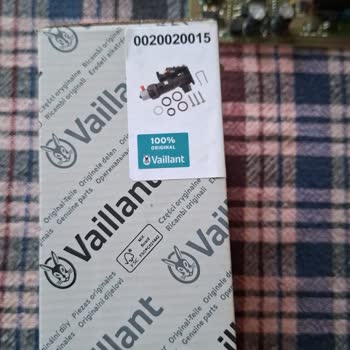 Vaillant Kombimde Servis Hatası Sonucu Yanmış Ana Kart Ücretsiz Değiştirilmeli