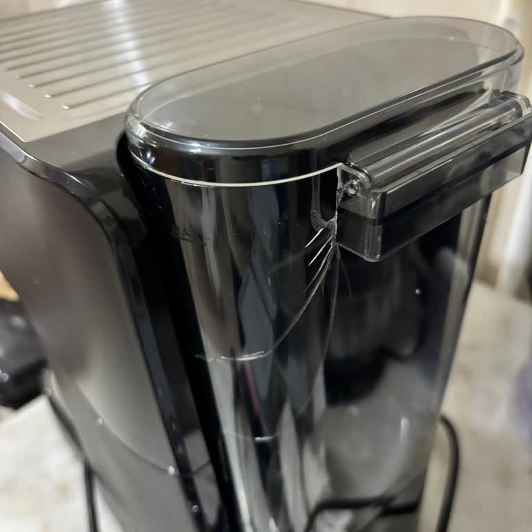 Arızalı Espresso Makinesi Tekrar Aynı Sorunla Geri Döndü Tam İade Talebi