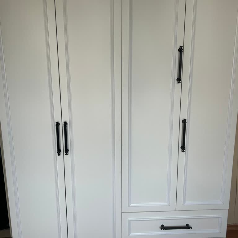 Adore Mobilya’da Yanlış Kapak Ve İade Reddi Nedeniyle 15.500 TL’lik Ücretin Geri Ödenmesi Talebi