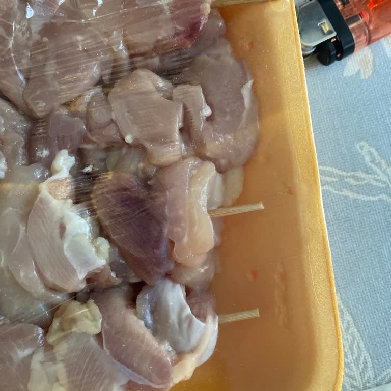 Yemeksepeti Market Bozuk Tavuk Teslimatı Ve Sağlık Riski