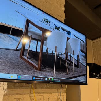 İnegöl Plus'tan Yanlış Sandalyeler Ve Uzayan Teslimat