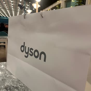 Dyson Mağazasında Renk Nedeniyle Hediye Verilmemesi