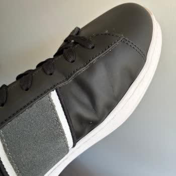 Sporthink Üretim Hatası Olan Deri Ayakkabının Kullanılmış Gibi Reddedilen İade Talebi