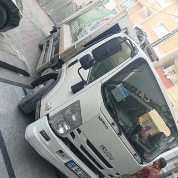 Geri Dönüşüm Kamyonu Şoförünün Saygısız Davranışı