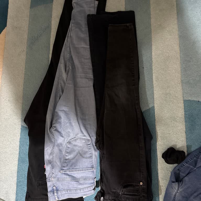 Yanlış Marka Ve Beden Pantolonların İadesi Ve 2.500 TL Ücret İadesi Talebi