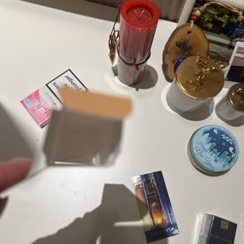 Boş Kutu Gelen Estee Lauder Fondöten Siparişi İçin Ücret İadesi Ve Yeniden Gönderim Talebi