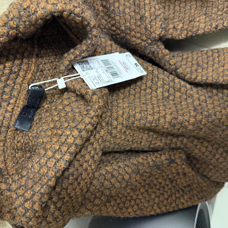 Sipariş Edilen Mango Hırka Yerine Yanlış Kazak Gönderildi