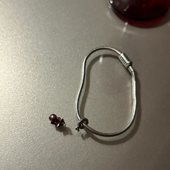 Pandora Bileklik Ve Charm Kısa Sürede Kararıp Koptu, Ücretsiz Değişim Talebi