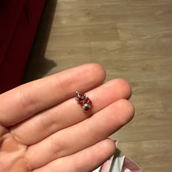 Pandora Bileklik Ve Charm Kısa Sürede Kararıp Koptu, Ücretsiz Değişim Talebi