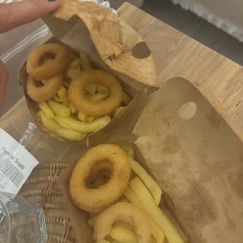 Yemeksepeti'nden Sırılsıklam Ürün, 1,5 Saat Bekleme Ve Yetersiz Kupon, Tam İade Talebi