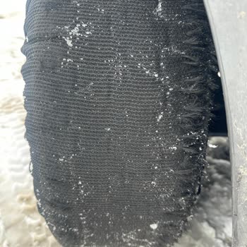 Yanıltıcı Zincir Muadili İddiası Kar Çorabının Hızlı Dağılması Ve İade Sorunu