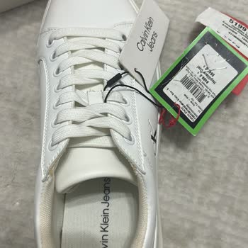 Marmara Park Boyner’da Defolu Ayakkabı Gösterildi, Siparişle Aynısı Gönderildi