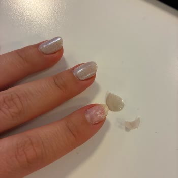 Kalıcı Oje Hızla Bozulması Ve Yüksek Ücret İade Talebi