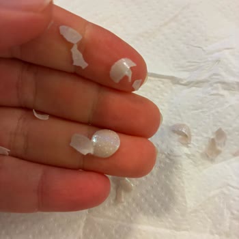 Kalıcı Oje Hızla Bozulması Ve Yüksek Ücret İade Talebi