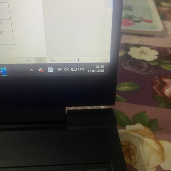 HP Victus Laptop Şarjı 11 Dakikada %6-7 Düşüyor, İade Talebi