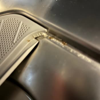 Açılmış Ve Çizikli Bulaşık Makinesi Tekrar Teslim Edildi