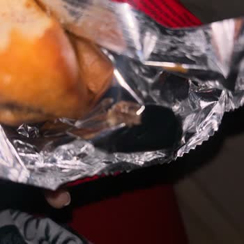 Eti Gıda Topkek Meyveli Üründe Yabancı Madde ve Gıda Güvenliği İhlali