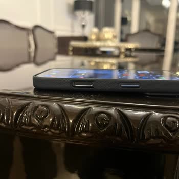 Uygun Olmayan Telefon Kılıfı Ve Cevapsız Destek