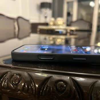 Uygun Olmayan Telefon Kılıfı Ve Cevapsız Destek
