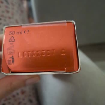 Migros Sanal Market’ten Aldığım Neutrogena Yüz Kremi Süresi Geçmiş