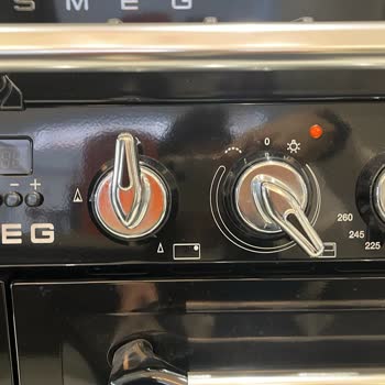 Smeg Kuzu Fırın Dijital Saati Kapanıp Açılmıyor, Garanti Dışı İddiası Ve Cevapsız Servis