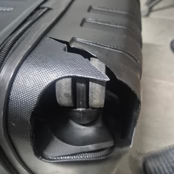 Hasar Görmüş Valizlerimiz İçin Şirketten Cevap Bekliyoruz