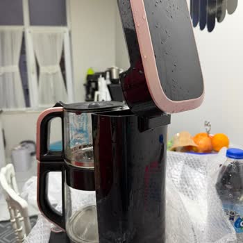 Arızalı Çay Makinesi Tekrar Servise, Yetersiz Çözüm 250 TL Hediye Çeki