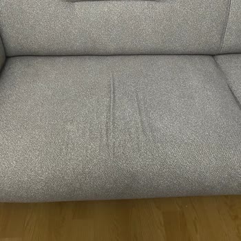 İstikbal Koltuk Çöktü, Servis Zamanında Gelmedi Ve Zarar Verdi