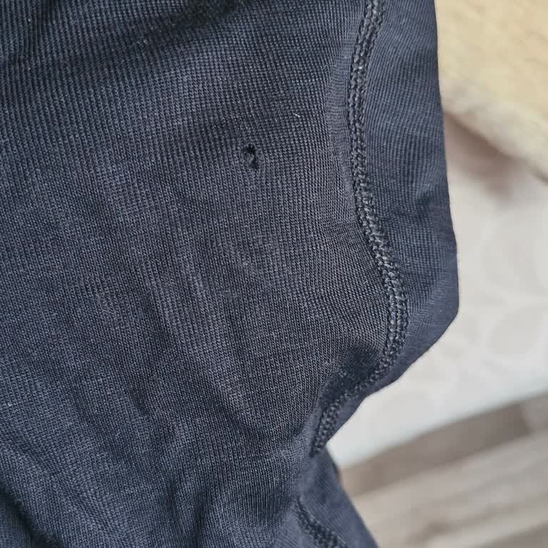 Yeni Aldığım Merinos İçlik Taytında Yırtık Ve Satıcıdan Cevap Gelmedi