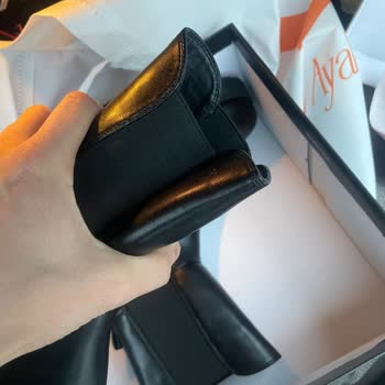 Sağlık Sorunu Yaratacak Kadar Dar Botun İadesi Talebi