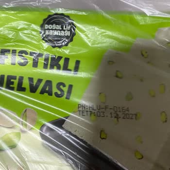 Küflü Helva Şaşkınlığı: Üretim Hatası Ve Sağlık Endişesi