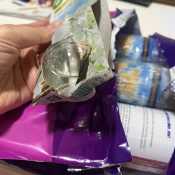 Gratis’tan Gecikme Bildirimi Yok, Ürün Kırık Ve Paketsiz