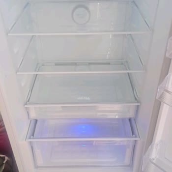 Altus Buzdolabının Alt Kısmı Soğutmuyor ve Servis Geri Dönmüyor