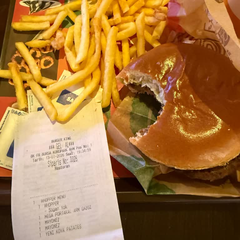 Whopper Menüsünde Yanlış Ekmek Ve Gazsız Fanta: Ücret İadesi Talebi