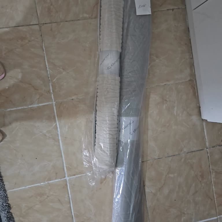 Yanlış Halı Teslimatı Ve Çelişkili Bilgi: Mağaza Ve Müşteri Hizmetlerinde Güven Kaybı