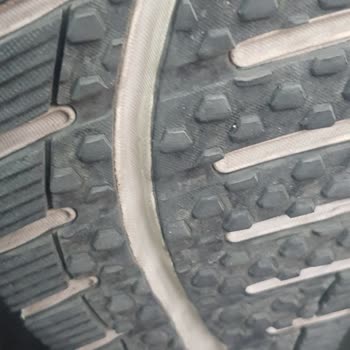 Skechers Ayakkabısında Kısa Sürede Yan Taraflarda Açılma Sorunu