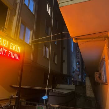 Kentsel Dönüşüm Çıkarımıyla Kesilen İnternet Kablosu Ve 6 Günlük Çözüm Bekleyişi