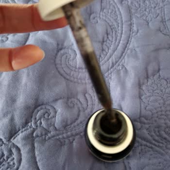 Bestiron Damla Şişesinde Anormal Siyah Görünüm Ve Sağlık Endişesi