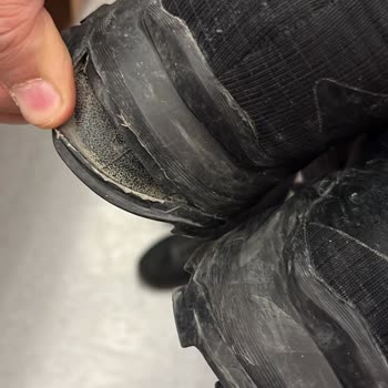 Alphacross 5 Gore-Tex Ayakkabının Tabanda Açılma Sorunu Ve Garanti Dışı Değişim Talebi