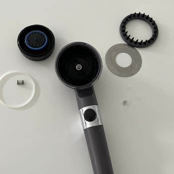 Aquanesth Filtreli Duş Başlığında Kırılan Plastik Parça Ve İade Talebi