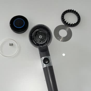 Aquanesth Filtreli Duş Başlığında Kırılan Plastik Parça Ve İade Talebi