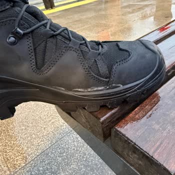 YDS Boots İki Ay İçinde Botlarda Beyaz Kusurlar: Kalite Sorunu Ve Değişim Talebi!