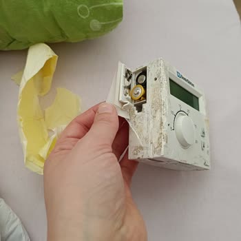 Pil Kapak Çentik Kırığı İçin Yedek Parça Talebi