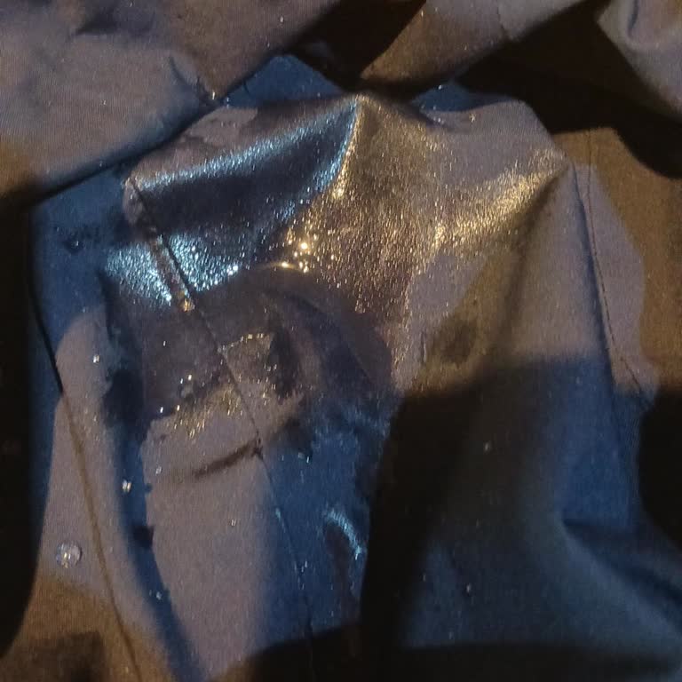 Columbia Satılan Mont Ve Pantolon Su Geçirmedi, Değişim ve İade Talebi