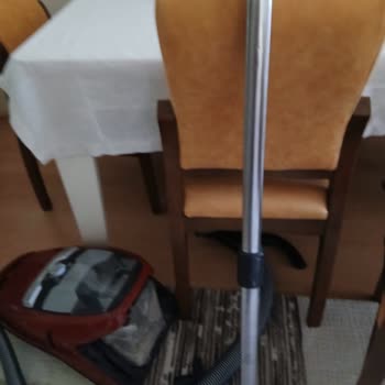 Miele Süpürge Parçaları Kırıldı, Servis Ücreti 9.000 TL Olarak Kabul Edilemez