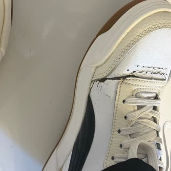 Puma Ayakkabısında Deri Soyulması Ve Garanti Talebi