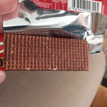 Az Çikolata Kaplaması Üzerine Ücretle Uyuşmazlığı Ve Üretim Kontrol Talebi