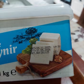 Satın Alınan Yumuşak Beyaz Peynir Sert Çıktı Ve Kalite Sorunu